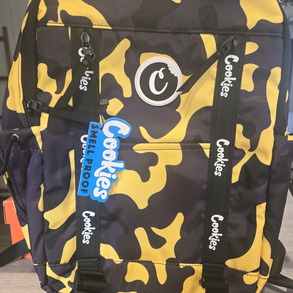 Cookies Camouflage Backpack - Yellow and Black